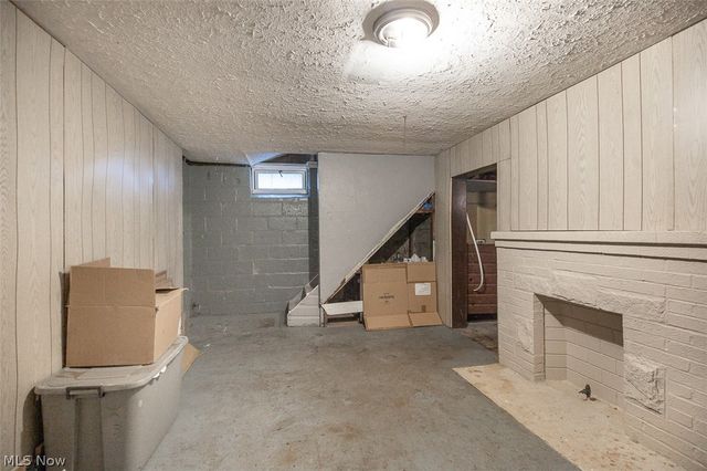 12214 Bennington Avenue, Cleveland, OH 44135