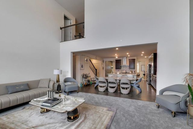 16155 S Lake View Road, Plainfield, IL 60586