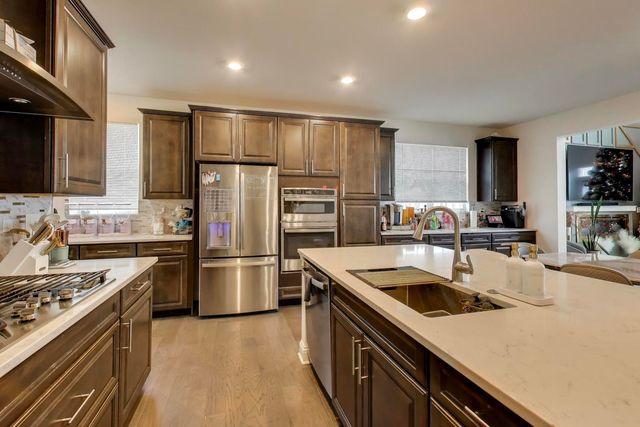 16155 S Lake View Road, Plainfield, IL 60586