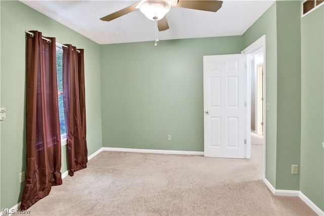 24528 Scott Boulevard, Olmsted Falls, OH 44138