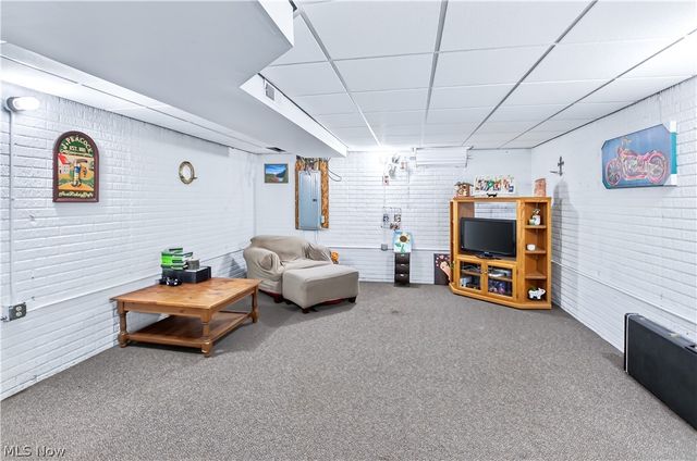 24528 Scott Boulevard, Olmsted Falls, OH 44138