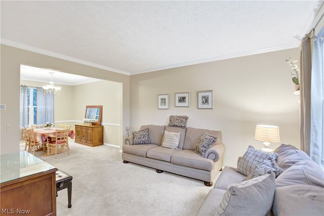 24528 Scott Boulevard, Olmsted Falls, OH 44138