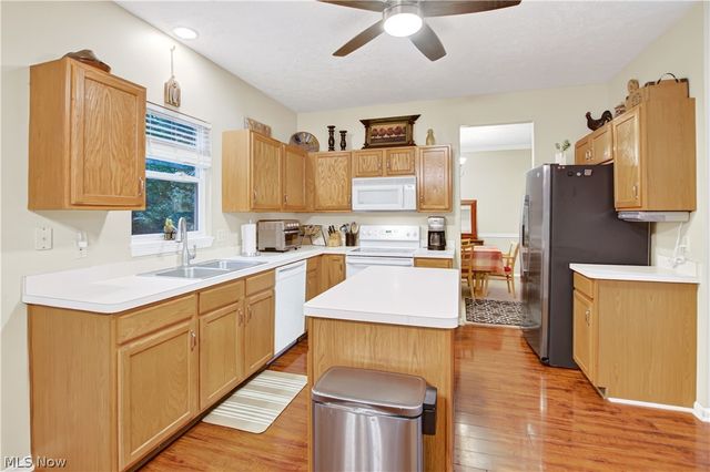 24528 Scott Boulevard, Olmsted Falls, OH 44138