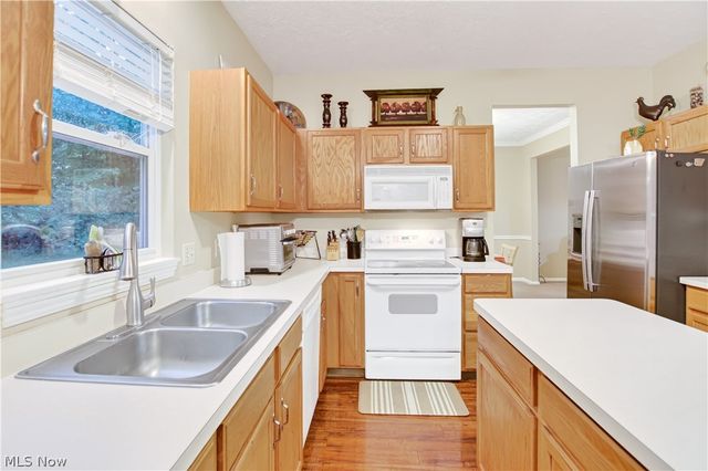 24528 Scott Boulevard, Olmsted Falls, OH 44138
