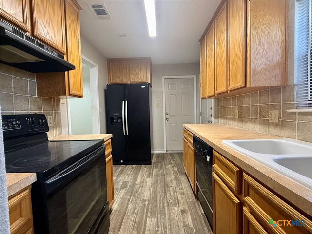 1202 Stewart Street, Killeen, TX 76541