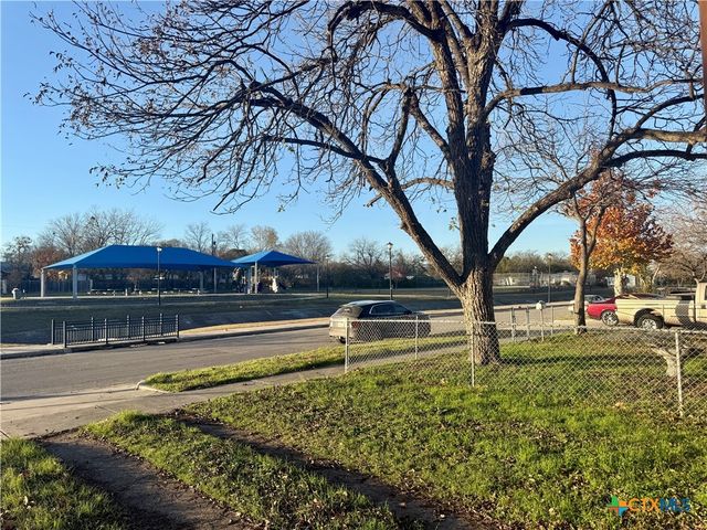 1202 Stewart Street, Killeen, TX 76541