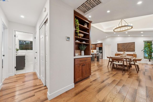 41 Bonita Ct, Walnut Creek, CA 94595