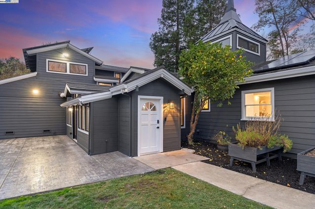 41 Bonita Ct, Walnut Creek, CA 94595