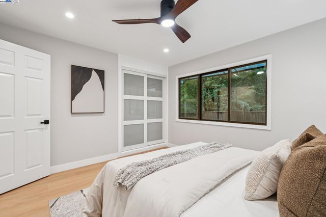 41 Bonita Ct, Walnut Creek, CA 94595