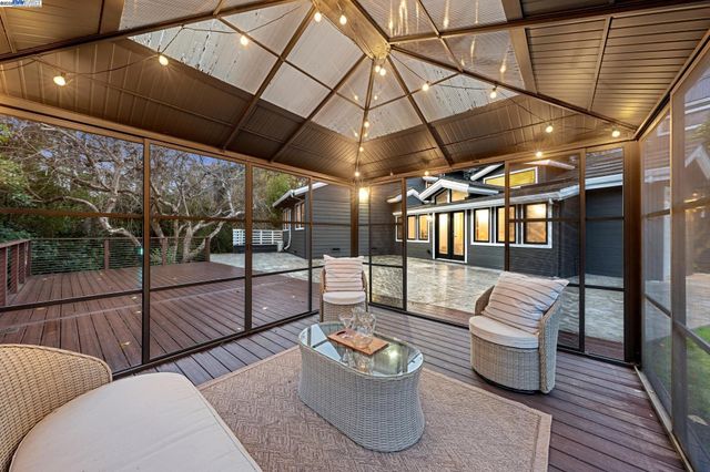 41 Bonita Ct, Walnut Creek, CA 94595