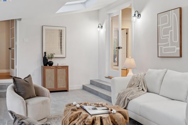 41 Bonita Ct, Walnut Creek, CA 94595