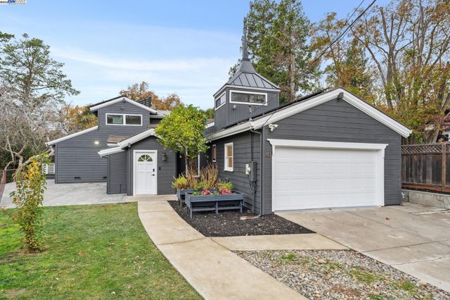 41 Bonita Ct, Walnut Creek, CA 94595