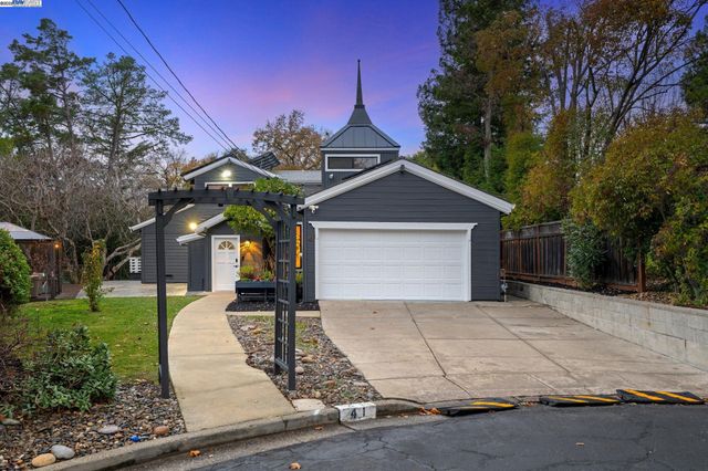 41 Bonita Ct, Walnut Creek, CA 94595