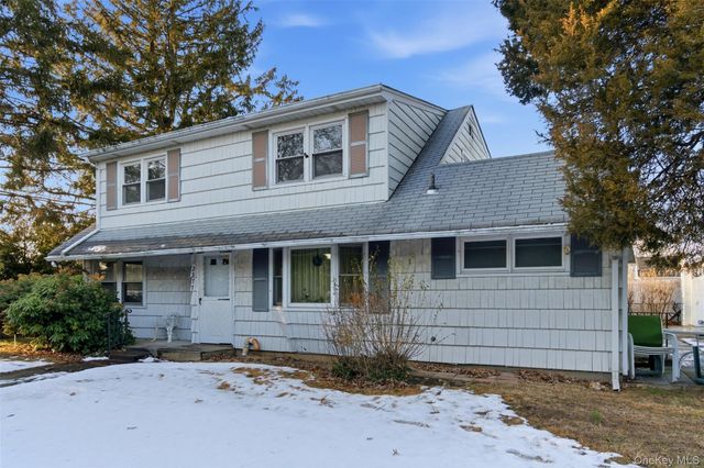 2377 Stewart Avenue, Westbury, NY 11590