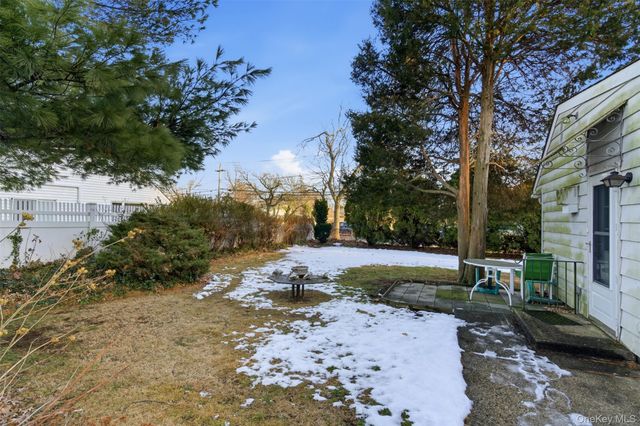 2377 Stewart Avenue, Westbury, NY 11590