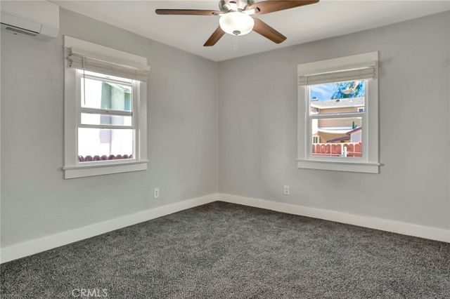 714 E Chapman Avenue, Fullerton, CA 92831