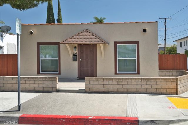 714 E Chapman Avenue, Fullerton, CA 92831