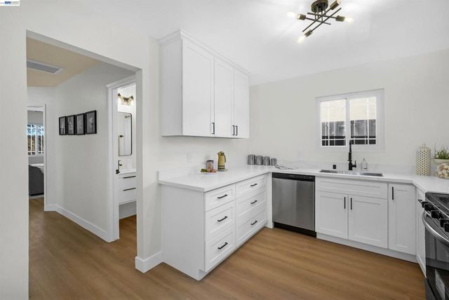 6241 Cotton Ave, Newark, CA 94560