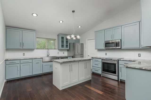 3672 Midpines Drive, Dallas, TX 75229