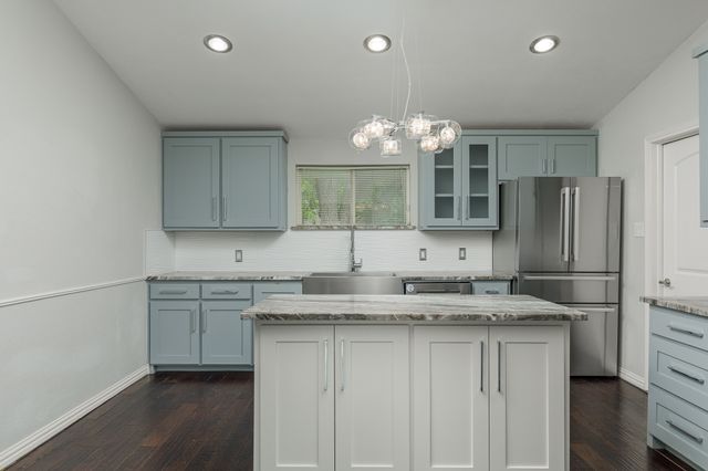 3672 Midpines Drive, Dallas, TX 75229