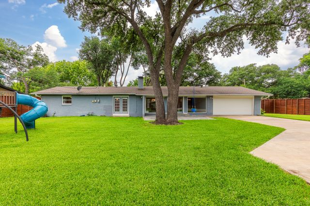 3672 Midpines Drive, Dallas, TX 75229