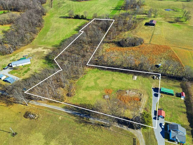 5220 Jones Chapel Rd, Cedar Hill, TN 37032