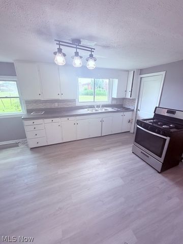 21880 Louis Road, Bedford Heights, OH 44146