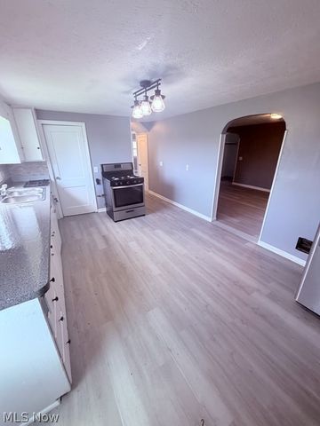 21880 Louis Road, Bedford Heights, OH 44146