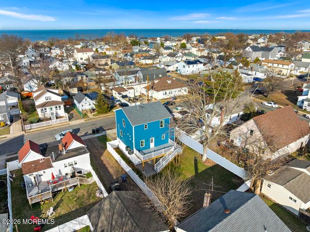 38 Navesink Avenue, North Middletown, NJ 07748