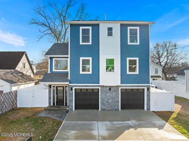 38 Navesink Avenue, North Middletown, NJ 07748