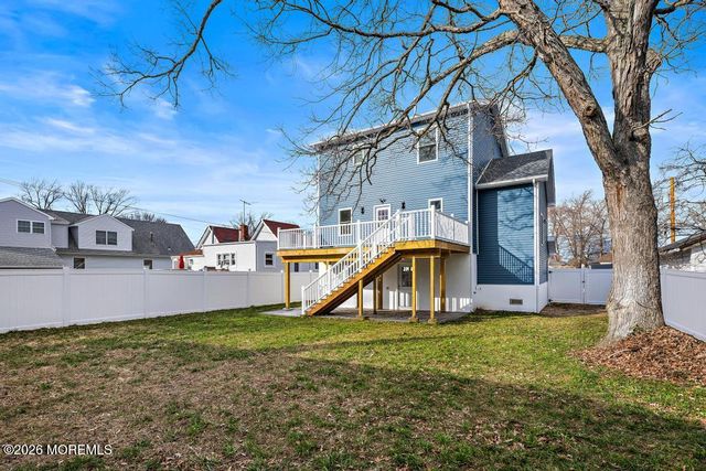 38 Navesink Avenue, North Middletown, NJ 07748