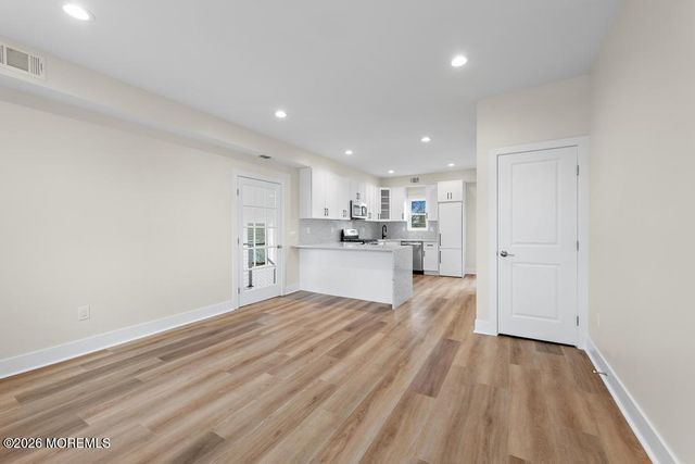 38 Navesink Avenue, North Middletown, NJ 07748