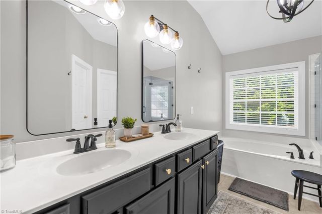 217 Oakmont Park Court, Kernersville, NC 27284