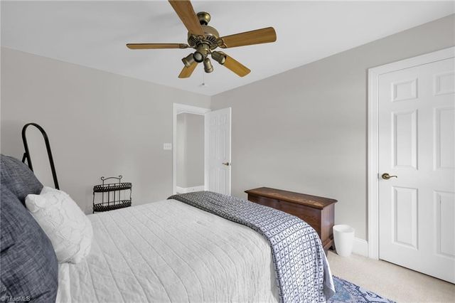 217 Oakmont Park Court, Kernersville, NC 27284