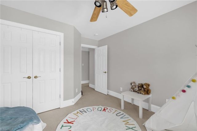 217 Oakmont Park Court, Kernersville, NC 27284