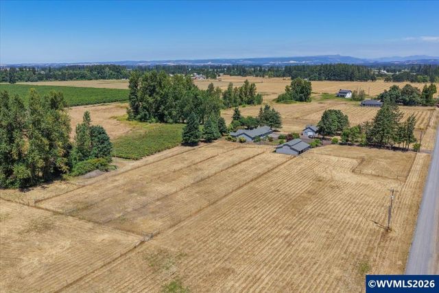 7683 Parker Ln SE, Turner, OR 97392