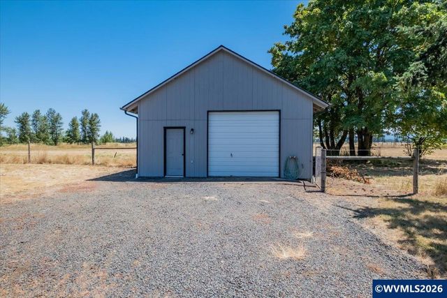 7683 Parker Ln SE, Turner, OR 97392