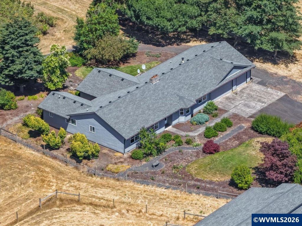 7683 Parker Ln SE, Turner, OR 97392