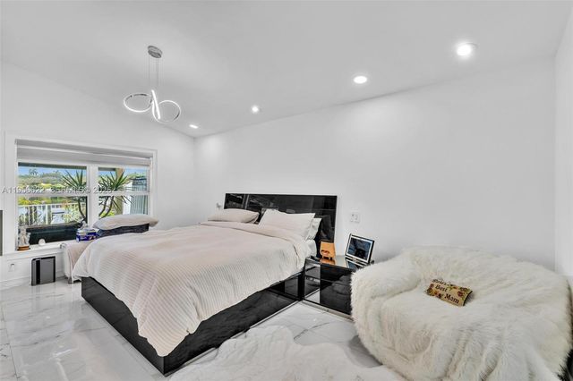 3388 SW 49th Street, Hollywood, FL 33312