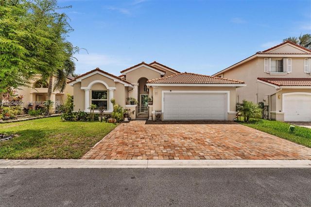 3388 SW 49th Street, Hollywood, FL 33312