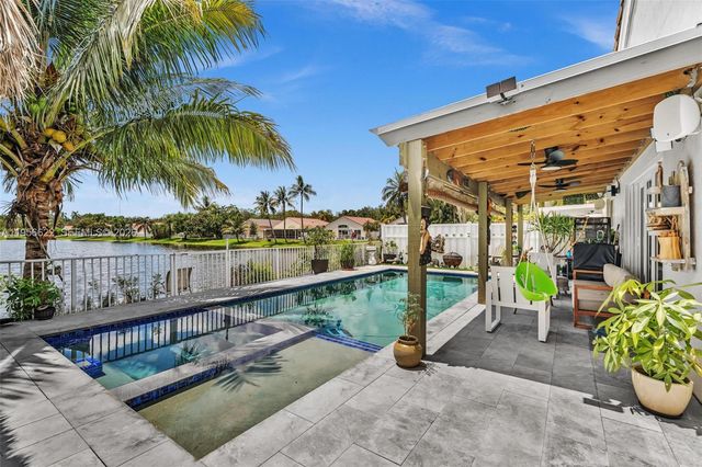 3388 SW 49th Street, Hollywood, FL 33312