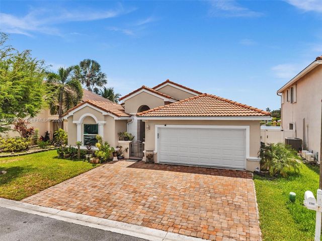 3388 SW 49th Street, Hollywood, FL 33312