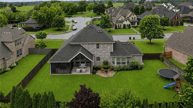 6107 28th Street, Rogers, AR 72758