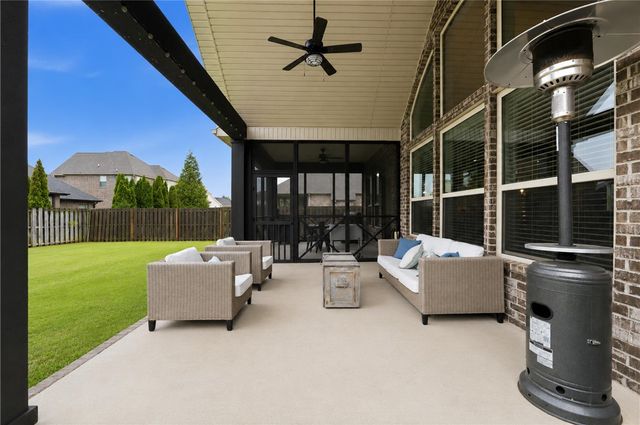 6107 28th Street, Rogers, AR 72758