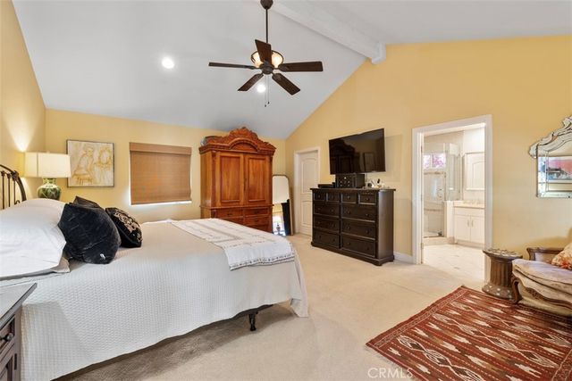 5132 Quakertown Avenue, Woodland Hills, CA 91364