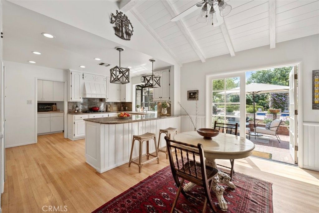 5132 Quakertown Avenue, Woodland Hills, CA 91364