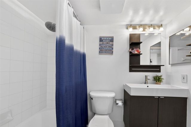 520 SE 5th Avenue 2404, Fort Lauderdale, FL 33301