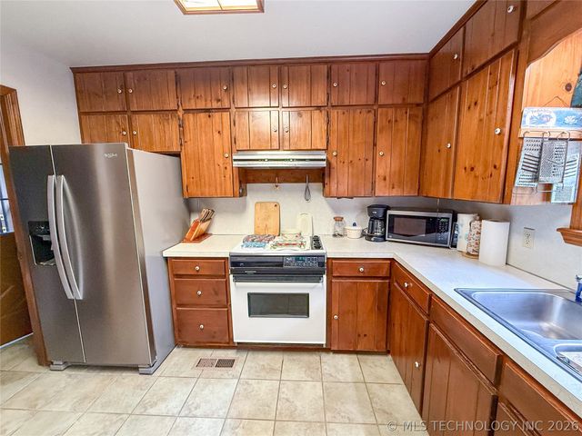 4091 W 173rd Street North, Skiatook, OK 74070