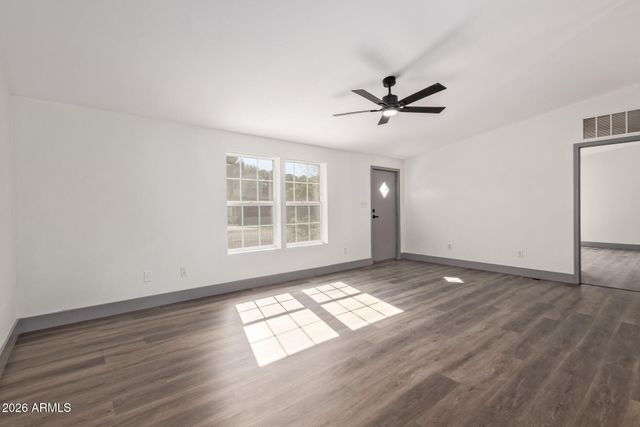 6622 W MARY JANE Lane, Glendale, AZ 85306