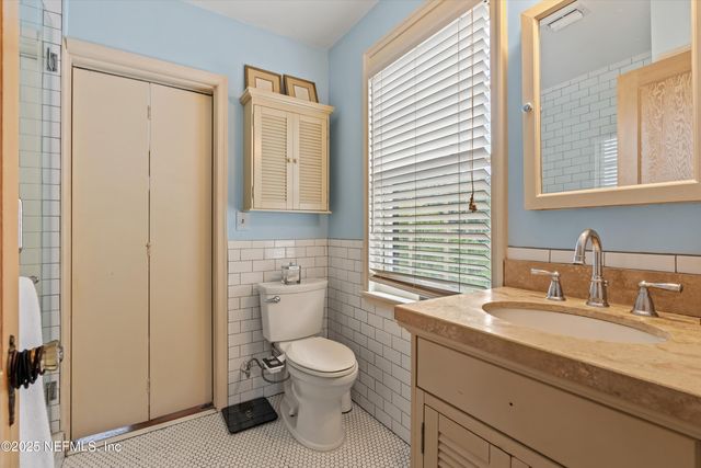1130 RIVER OAKS Road, Jacksonville, FL 32207